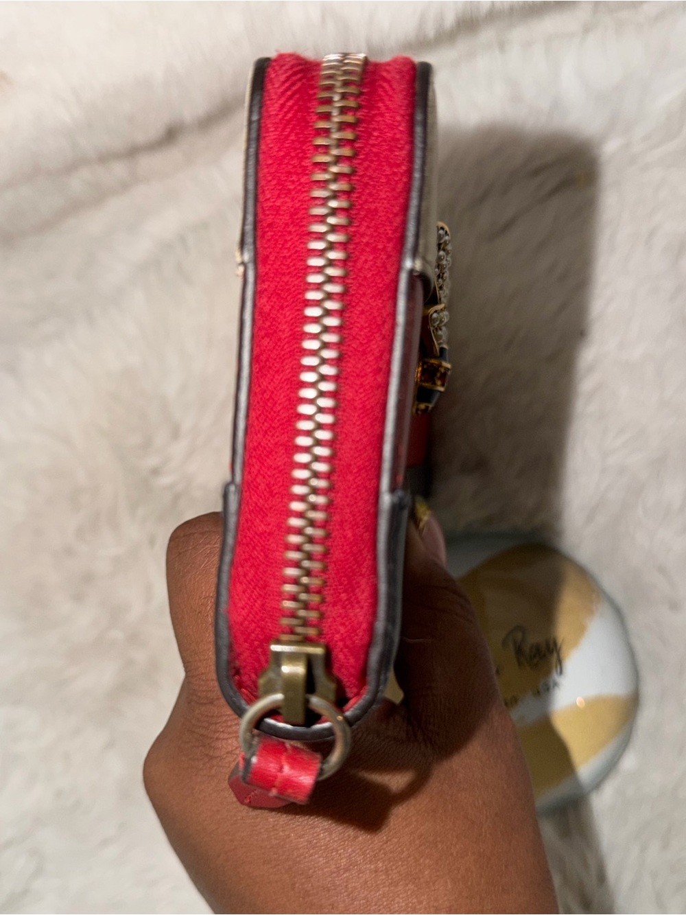 Gucci Queen Margaret Bee Zip Wallet- GOOD CONDITION - Picture 12 of 13